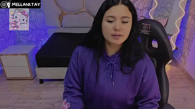 Snapshot of Mellani_tay chatting on November 30, 2025, 3:40 am Mellani tay online show from November 30, 2025, 3:40 am