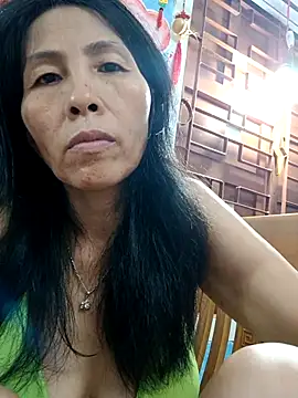 Snapshot of Hana_67 chatting on April 29, 2026, 5:55 am Hana 67 online show from April 29, 2026, 5:55 am