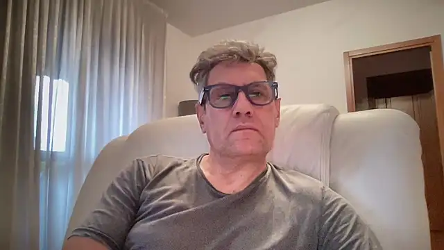 Britmi online show from November 2, 2025, 11:04 am