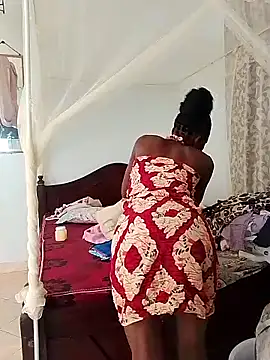 Snapshot of LOVELY-2BERRY chatting on February 9, 2026, 5:05 am LOVELY-2BERRY online show from February 9, 2026, 5:05 am