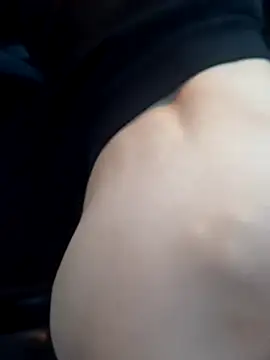 Timide girl2 online show from March 18, 2025, 6:17 pm