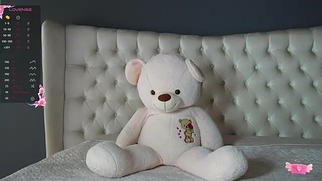 Snapshot of nichole_bree_ chatting on February 27, 2025, 7:15 pm nichole bree  online show from February 27, 2025, 7:15 pm