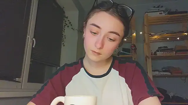 monlight  dana online show from November 29, 2025, 7:58 pm