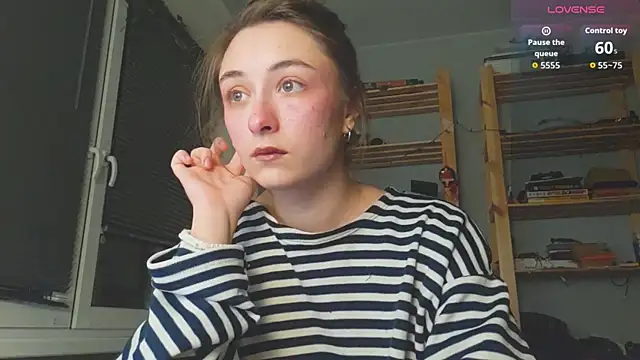 monlight  dana online show from December 5, 2025, 3:43 pm