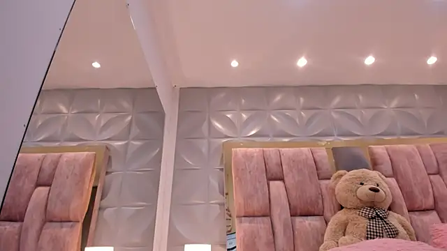 Charlotte Ice1 online show from March 10, 2026, 3:27 pm