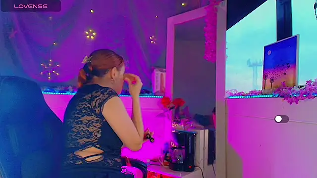 Snapshot of mariana_scott__ chatting on November 29, 2025, 9:26 pm mariana scott online show from November 29, 2025, 9:26 pm