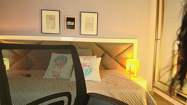 Snapshot of lisa_casper chatting on February 28, 2026, 12:38 pm lisa casper online show from February 28, 2026, 12:38 pm