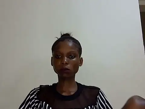 Snapshot of fire_waiste_ chatting on November 18, 2025, 7:50 pm fire waiste online show from November 18, 2025, 7:50 pm