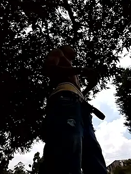 Demiansteven2 online show from December 16, 2025, 5:39 pm