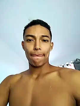 Snapshot of Demiansteven2 chatting on February 2, 2026, 4:39 pm Demiansteven2 online show from February 2, 2026, 4:39 pm