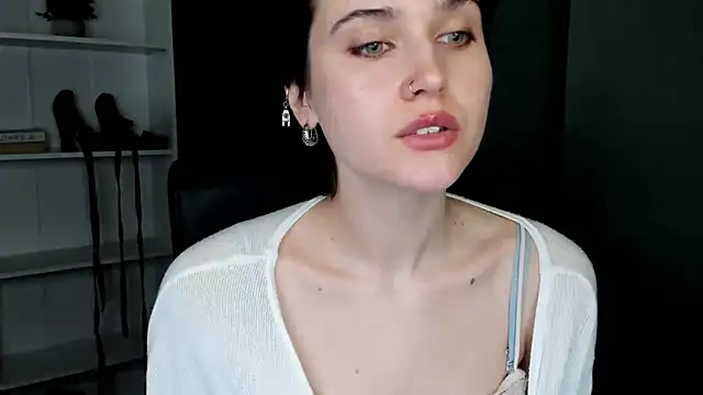 sarah perfect online show from April 9, 2026, 7:36 am