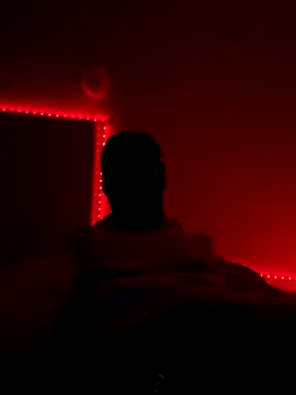 Snapshot of GersonGil1 chatting on September 21, 2025, 5:23 am GersonGil1 online show from September 21, 2025, 5:23 am