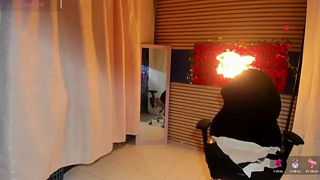 Snapshot of rosse_2504 chatting on October 29, 2025, 5:12 pm rosse 2504 online show from October 29, 2025, 5:12 pm