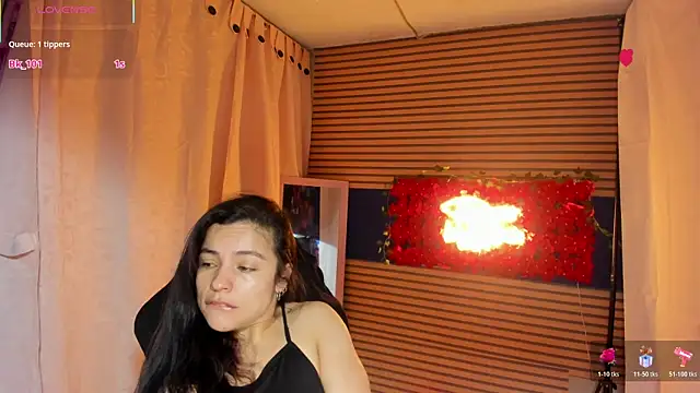 Snapshot of rosse_2504 chatting on November 8, 2025, 10:08 am rosse 2504 online show from November 8, 2025, 10:08 am