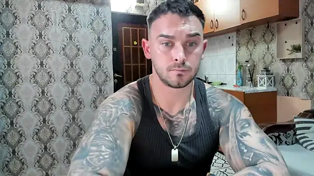 Snapshot of Jonmusclemaster chatting on November 19, 2025, 8:53 pm Jonmusclemaster online show from November 19, 2025, 8:53 pm