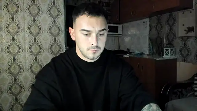 Snapshot of Jonmusclemaster chatting on December 2, 2025, 9:16 pm Jonmusclemaster online show from December 2, 2025, 9:16 pm