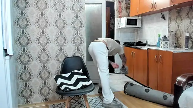 Snapshot of Jonmusclemaster chatting on November 3, 2025, 8:56 pm Jonmusclemaster online show from November 3, 2025, 8:56 pm