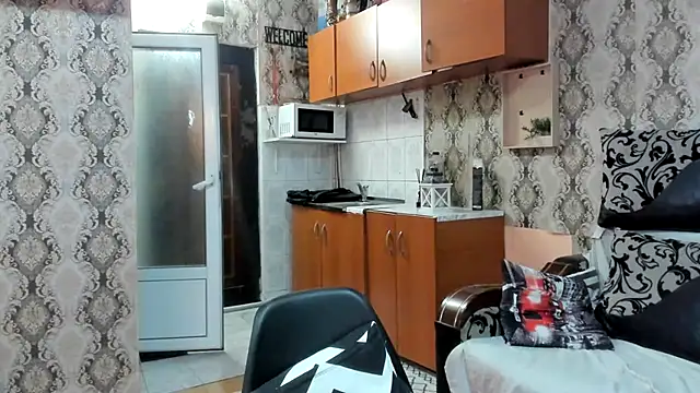 Snapshot of Jonmusclemaster chatting on October 24, 2025, 8:19 pm Jonmusclemaster online show from October 24, 2025, 8:19 pm