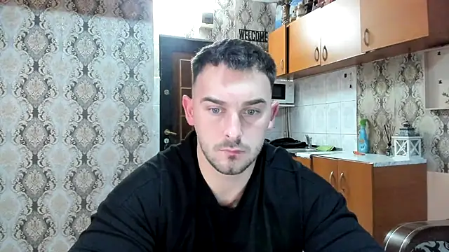 Snapshot of Jonmusclemaster chatting on November 28, 2025, 9:04 pm Jonmusclemaster online show from November 28, 2025, 9:04 pm