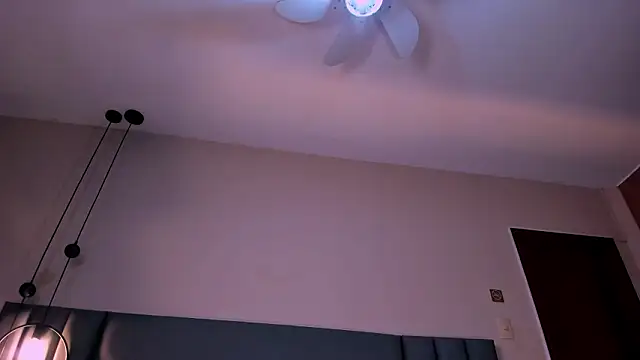 Snapshot of AlissaNix chatting on March 11, 2026, 12:48 am AlissaNix online show from March 11, 2026, 12:48 am