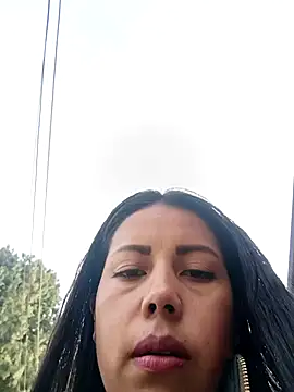 Snapshot of _andrea30 chatting on September 15, 2025, 11:43 am andrea30 online show from September 15, 2025, 11:43 am