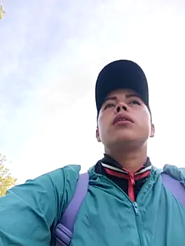 Snapshot of _andrea30 chatting on October 2, 2025, 11:46 am andrea30 online show from October 2, 2025, 11:46 am