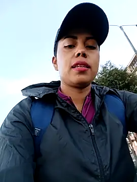 Snapshot of _andrea30 chatting on November 22, 2025, 11:31 am andrea30 online show from November 22, 2025, 11:31 am