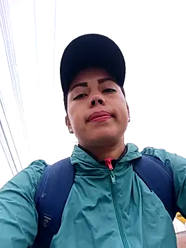 Snapshot of _andrea30 chatting on December 15, 2025, 11:49 am andrea30 online show from December 15, 2025, 11:49 am