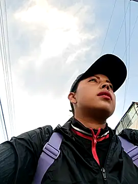 Snapshot of _andrea30 chatting on November 1, 2025, 11:04 am andrea30 online show from November 1, 2025, 11:04 am