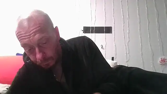 deepinnnnn online show from June 20, 2026, 5:23 am