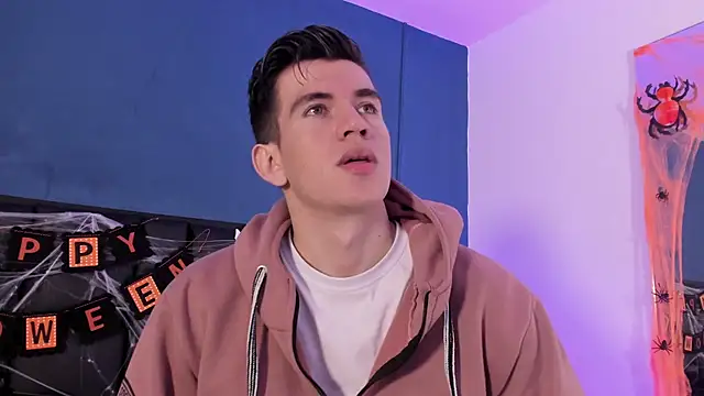 Snapshot of MikaelSlow chatting on November 2, 2025, 4:17 am MikaelSlow online show from November 2, 2025, 4:17 am