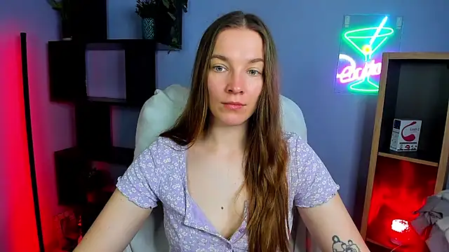 kenzie x online show from December 3, 2025, 7:52 am