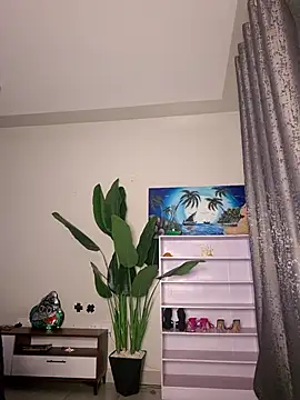 SquirtQueen222 online show from February 21, 2026, 1:24 pm