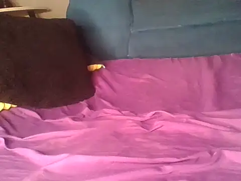 SquirtQueen222 online show from November 9, 2025, 10:08 am