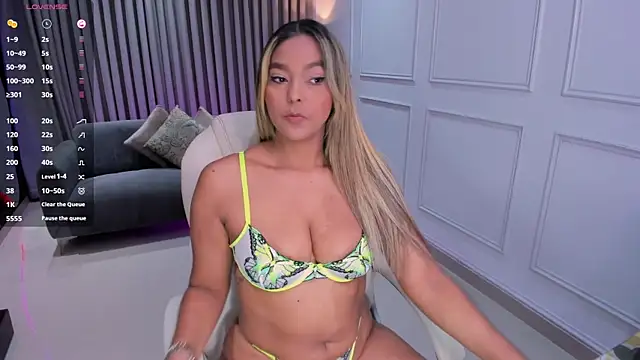 maryah simons online show from November 17, 2025, 11:25 am