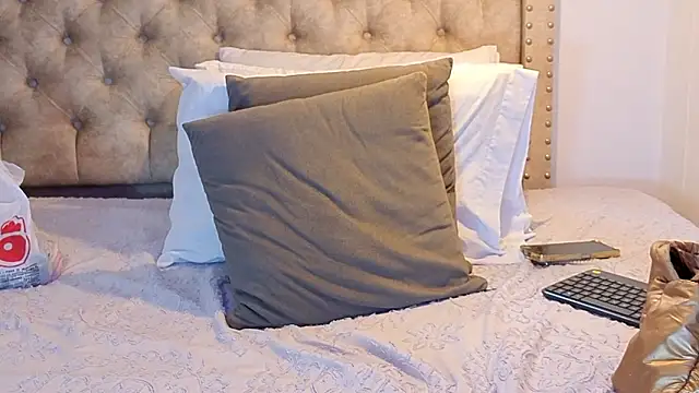 Snapshot of Anya_Texas chatting on February 8, 2026, 7:44 pm Anya Texas online show from February 8, 2026, 7:44 pm