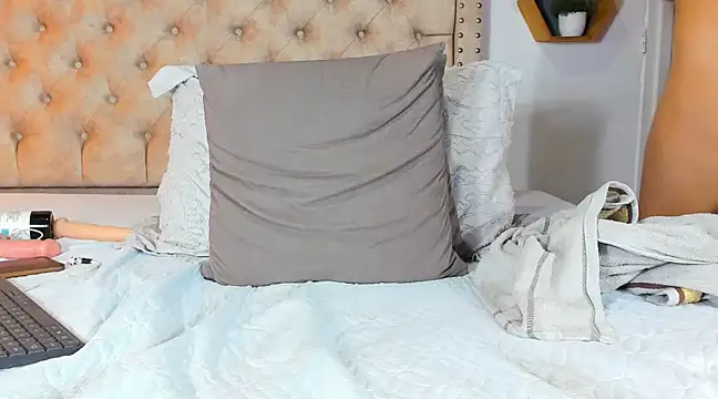 Snapshot of Anya_Texas chatting on March 11, 2025, 11:47 pm Anya Texas online show from March 11, 2025, 11:47 pm