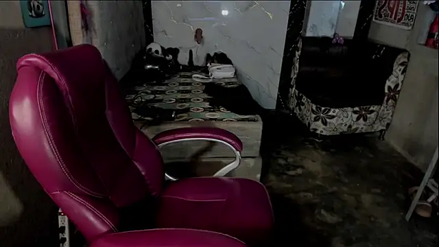 Snapshot of tattys_sexy chatting on October 14, 2025, 10:09 pm tattys sexy online show from October 14, 2025, 10:09 pm