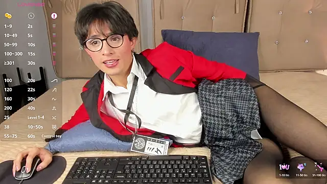 Snapshot of cherryy_boy chatting on April 1, 2026, 10:28 pm cherryy boy online show from April 1, 2026, 10:28 pm