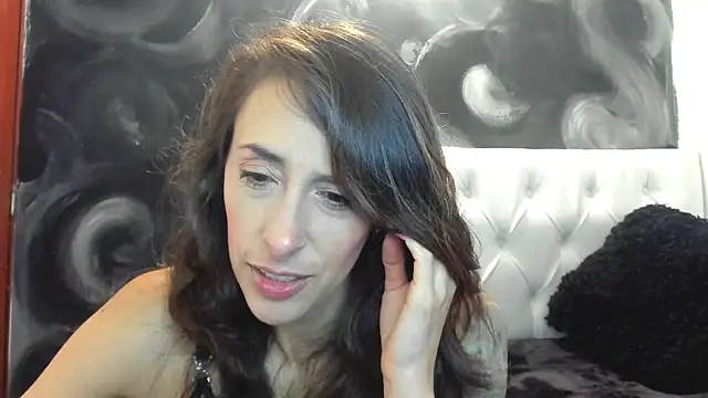 Snapshot of ScarletKings chatting on January 12, 2026, 9:41 pm ScarletKings online show from January 12, 2026, 9:41 pm