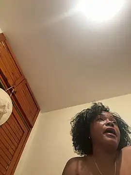 Snapshot of Noviostoxico chatting on December 14, 2025, 1:12 am Noviostoxico online show from December 14, 2025, 1:12 am