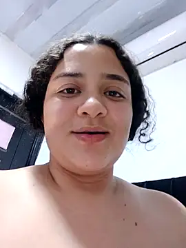 Snapshot of Liancy chatting on April 11, 2026, 7:45 am Liancy online show from April 11, 2026, 7:45 am