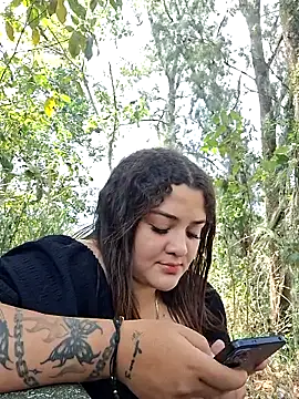 Snapshot of Liancy chatting on March 1, 2025, 4:44 pm Liancy online show from March 1, 2025, 4:44 pm