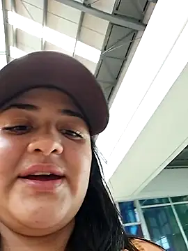 Snapshot of Liancy chatting on March 18, 2025, 8:37 pm Liancy online show from March 18, 2025, 8:37 pm