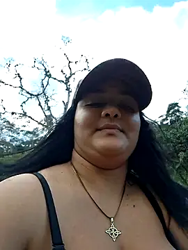 Snapshot of Liancy chatting on March 22, 2025, 9:21 pm Liancy online show from March 22, 2025, 9:21 pm