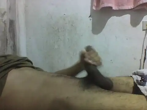 Snapshot of Leopardogonza chatting on February 14, 2026, 7:25 pm Leopardogonza online show from February 14, 2026, 7:25 pm