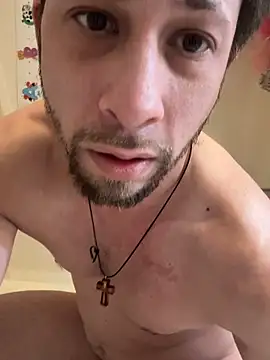 tongueispowerr6d9 online show from February 10, 2026, 4:33 am