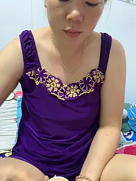 Baby-bigtits online show from November 21, 2025, 11:48 pm