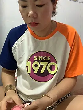 Baby-bigtits online show from November 7, 2025, 12:04 am