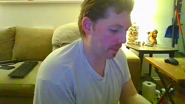 Snapshot of Rock_Pierce chatting on May 24, 2026, 5:29 am Rock Pierce online show from May 24, 2026, 5:29 am